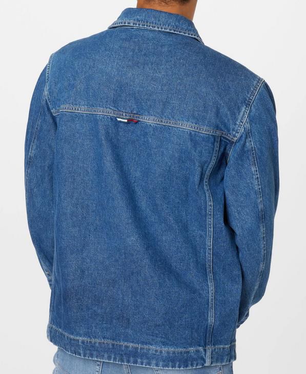 Tommy Jeans   Jeansjacke in Blau Denim für 97,75€ (statt 130€)