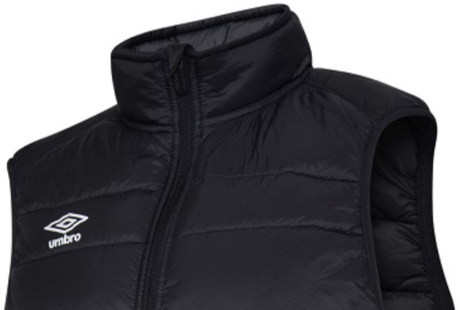 umbro Club Essential Weste in Schwarz für 14,36€ (statt 34€)   nur L