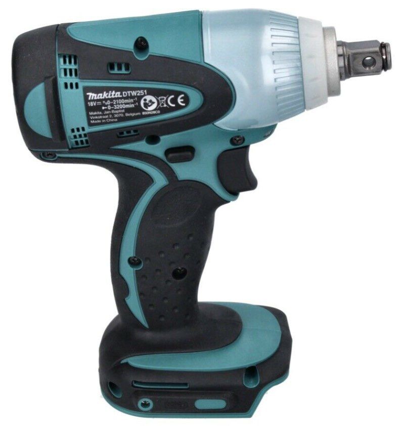 Makita DTW 251 F1 Akku Schlagschrauber + 3,0 Ah Akku für 175,90€ (statt 205€)