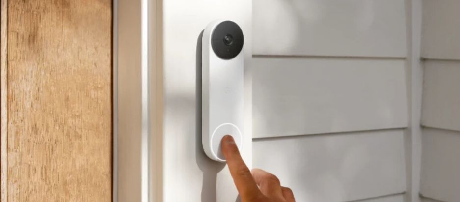 Google Nest Doorbell (mit Akku) + Google Nest Cam (mit Akku) + Google Nest Hub (2. Gen) für 349€ (statt 474€)