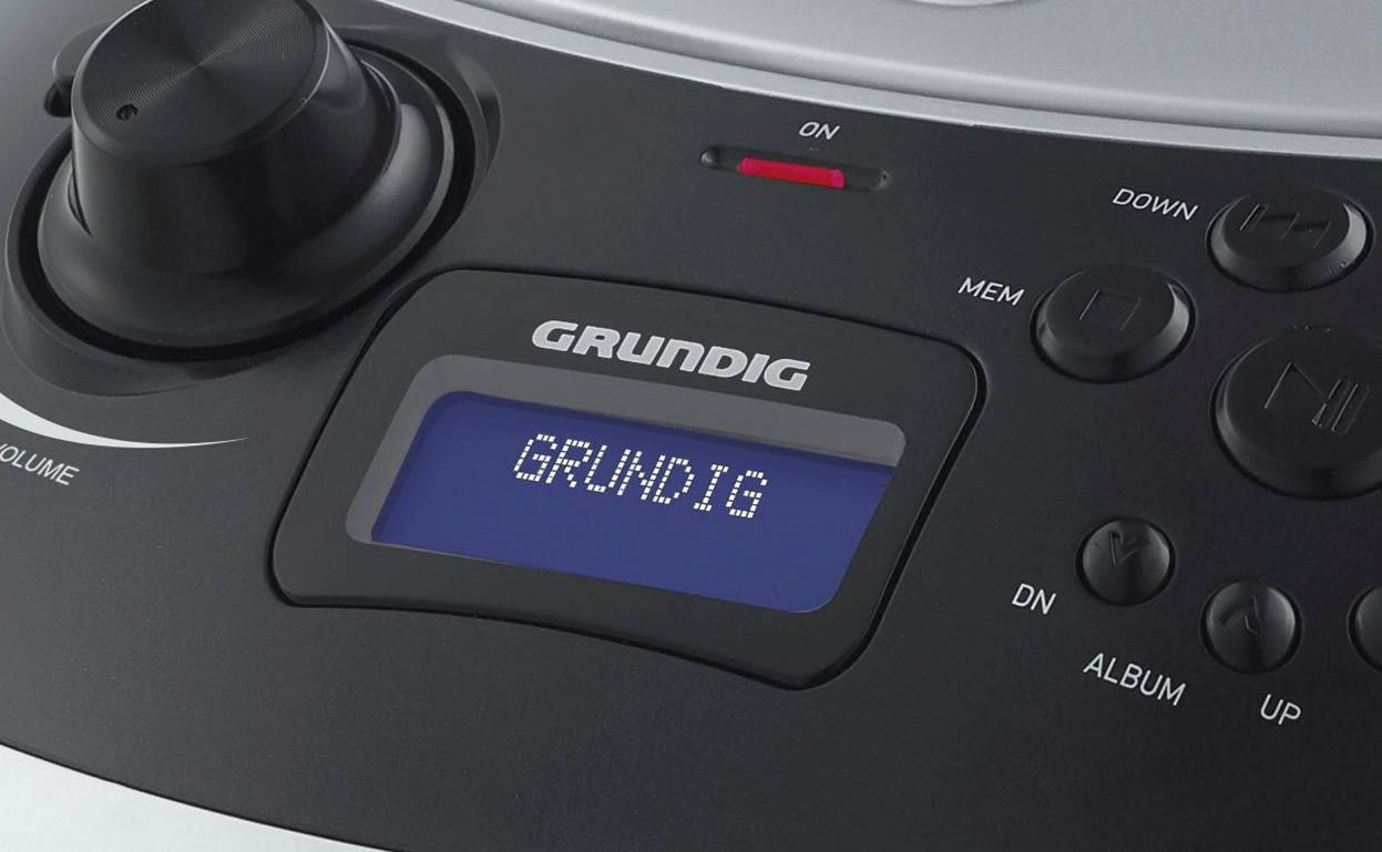 Grundig GRB 4000 Digitalradio (DAB), FM Tuner in verschiedenen Farben für 46,95€ (statt 68€)