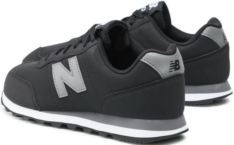 New Balance GM400LD1 Herrensneaker in Schwarz für 47€ (statt 68€)