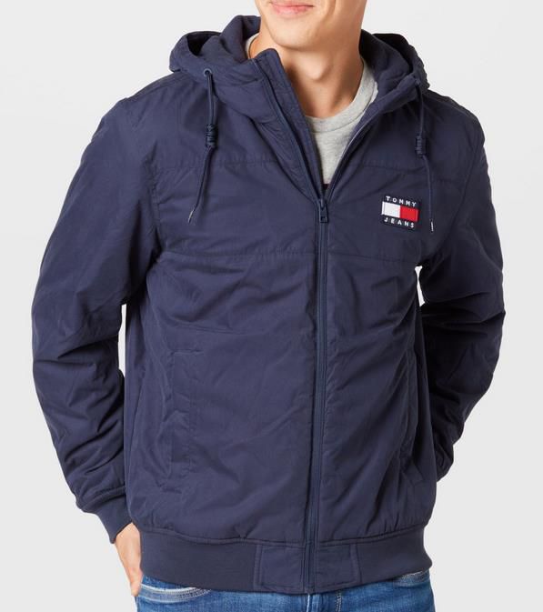 Tommy Jeans   TJM Padded Nylon Jacket   Herren Übergangsjacke für 135,20€ (statt 148€)