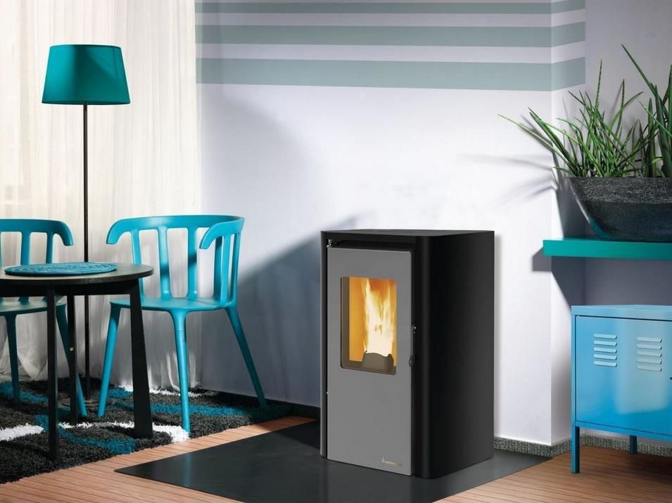 Westminster Quattro 6 Pelletofen mit 5,8 kw, 42,6 x 77 x 48,7cm ab 699€ (statt 814€)