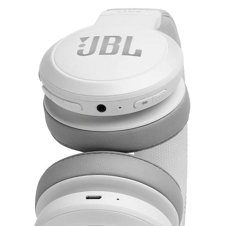 JBL Live 400BT   Bluetooth Bügelkopfhörer in Weiß für 26,91€ (statt 50€)