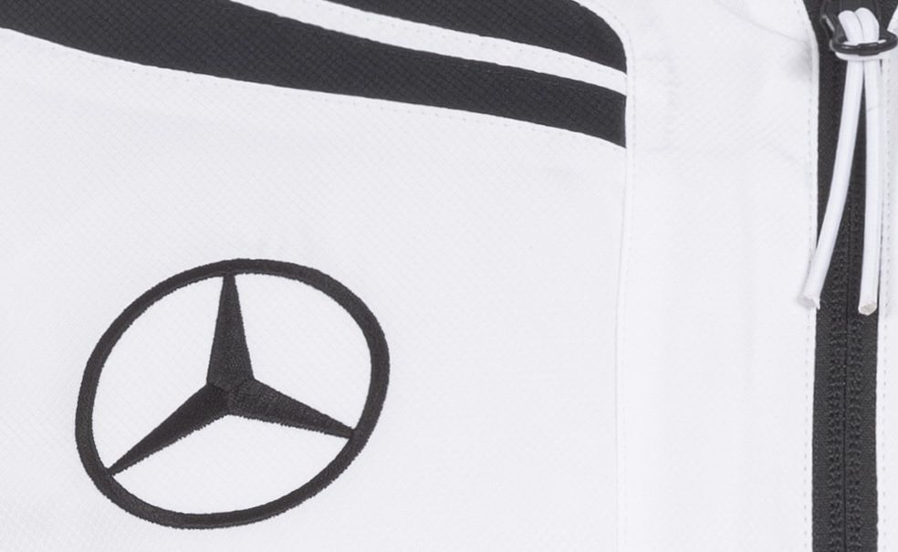 Mercedes Benz Herren Jacke mit gesticktem Logo für 23,94€ (statt 49€)