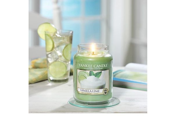 Yankee Candle Vanilla Lime 623g (groß, bis 150h Brenndauer) für 18,99€ (statt 23€)