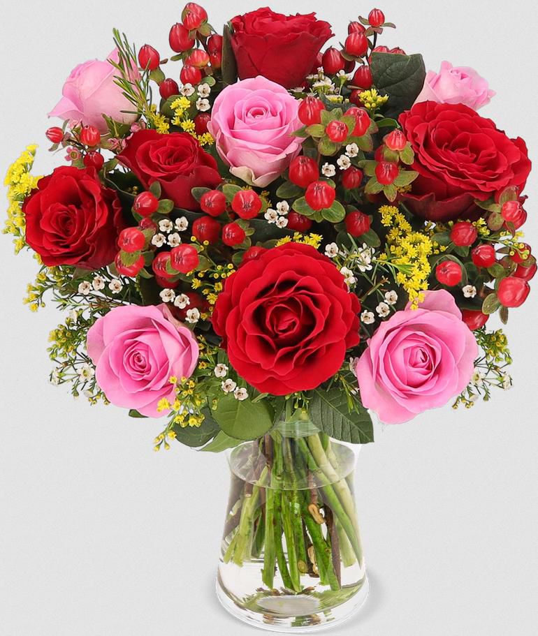 Blumenstrauß Liebeszauber mit gratis Vase für 23,98€ (statt 36€)