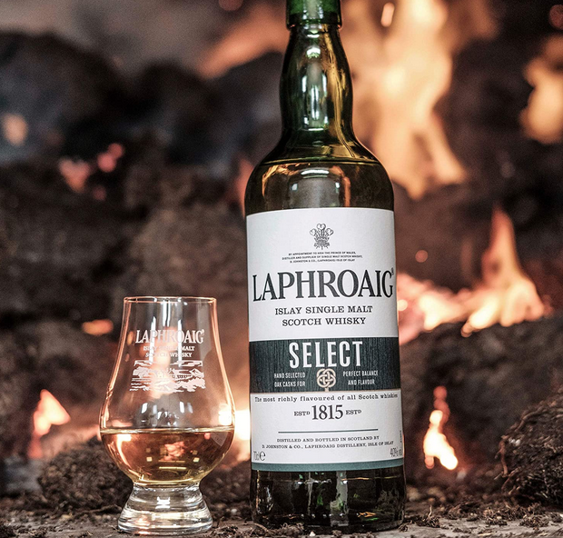 Laphroaig Select Islay Single Malt Scotch Whisky ab 25,17€ (statt 33€)