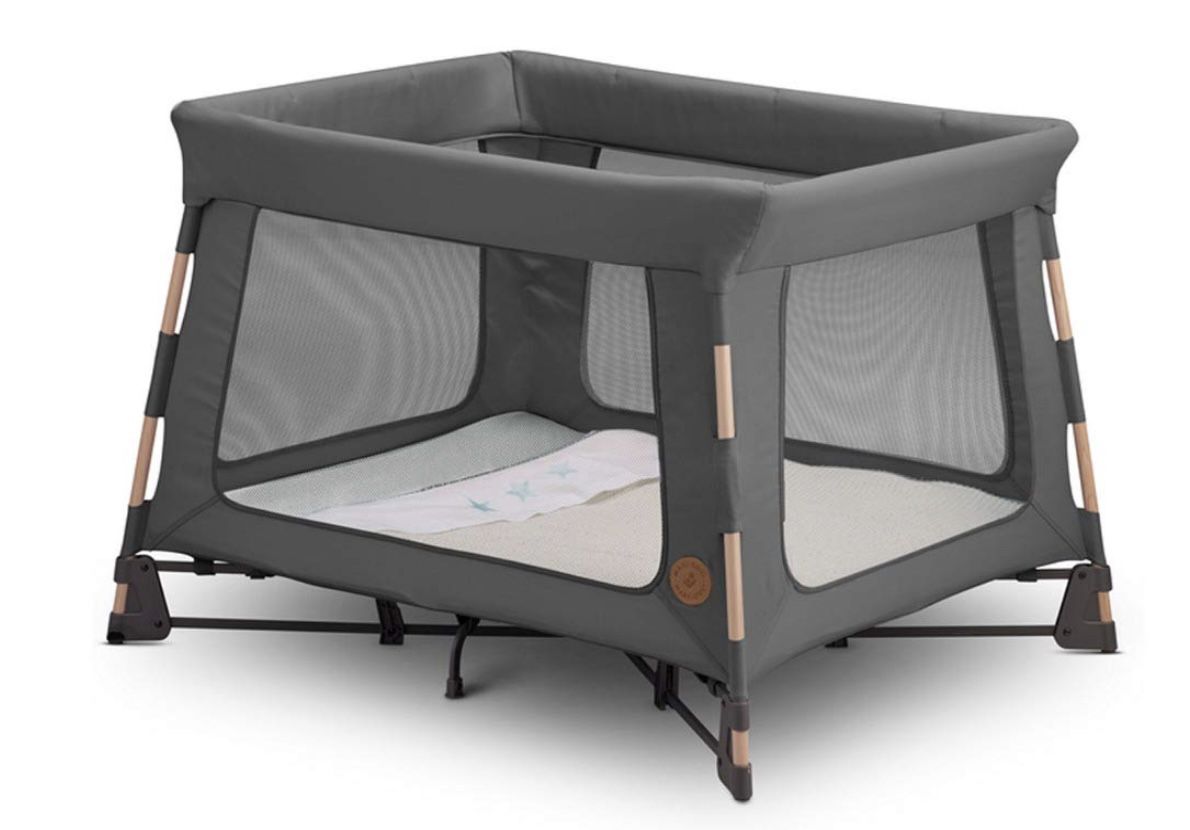 Maxi Cosi Swift Bei­stell­bett in Graphite für 169€ (statt 220€)