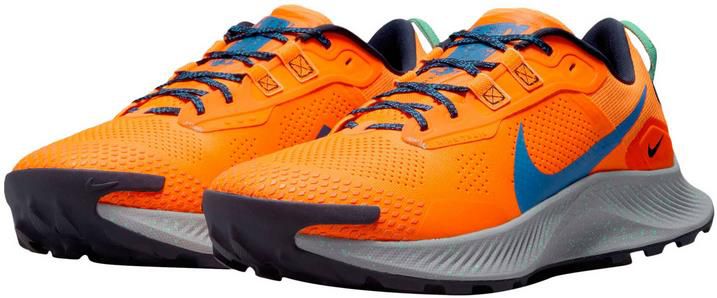 Nike Pegasus Trail 3 – Herren Running Schuh in Orange für 73,72€ (statt 94€)