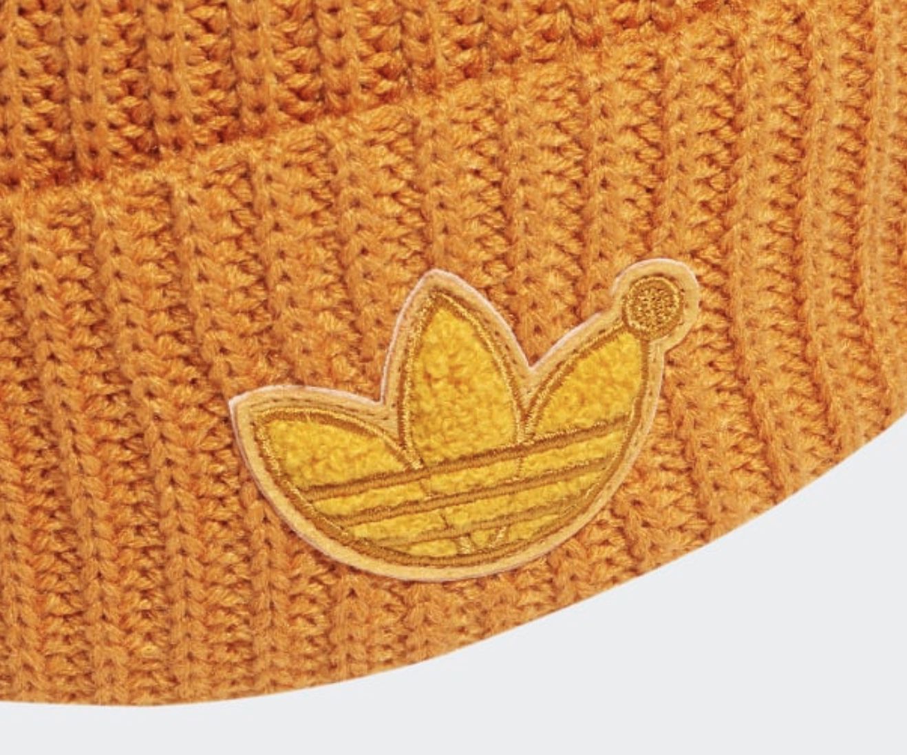 adidas Strick Beanie mit dezentem Branding für 10€ (statt 21€)