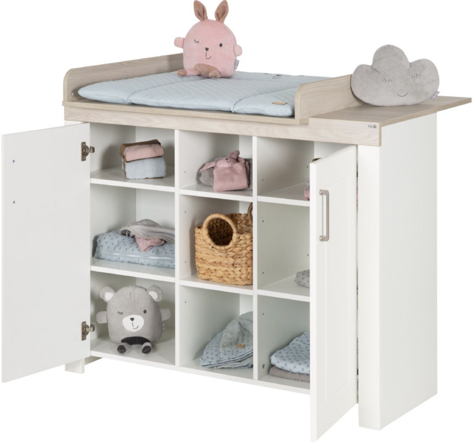 roba Kinderzimmer Felix mit Kleiderschrank, Kombi Bett & Wickelkommode für 679€ (statt 740€)