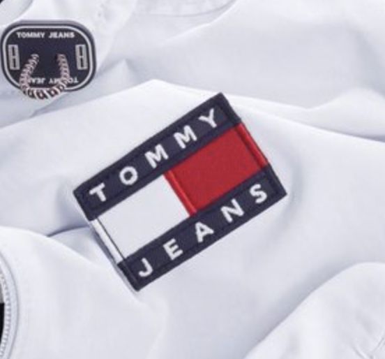 Tommy Jeans Herren TJM Shell Übergangsjacke in Weiß ab 67,99€ (statt 128€)
