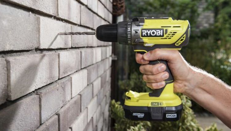 Ryobi RCK182B 225SA6   Akku Combo Kit One+ für 179,99€ (statt 200€)