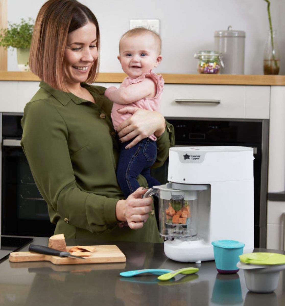 Tommee Tippee Babynahrungszubereiter Quick Cook in Weiß für 49,99€ (statt 100€)