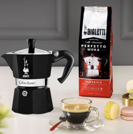 Bialetti Moka Express Espressokocher für bis zu 3 Tassen für 22,99€ (statt 27€)
