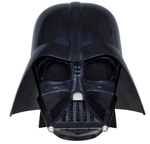 Hasbro Star Wars   Darth Vader Helm mit Atemgeräusch Funktion für 102,84€ (statt 165€)