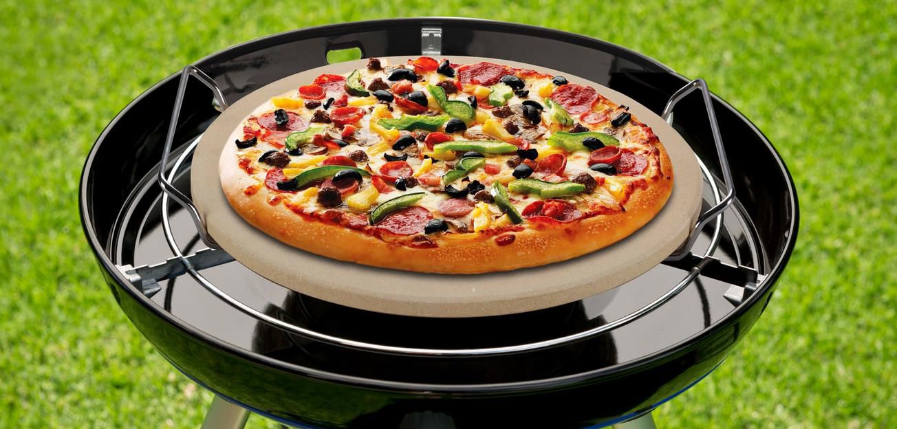 Cadac Pizzastein mit 33 cm Durchmesser   bis 300°C für 19,28€ (statt 26€)