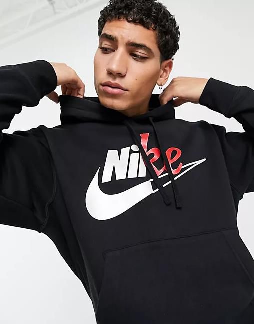 Nike Herren Kapuzenpullover in Schwarz mit Logo im Farbblockdesign für 43,96€ (statt 65€)