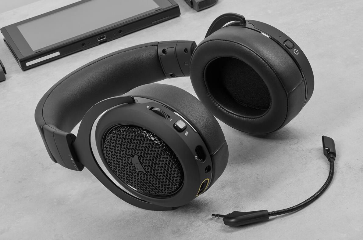 CORSAIR HS70 Bluetooth Headset für 49€ (statt 62€)