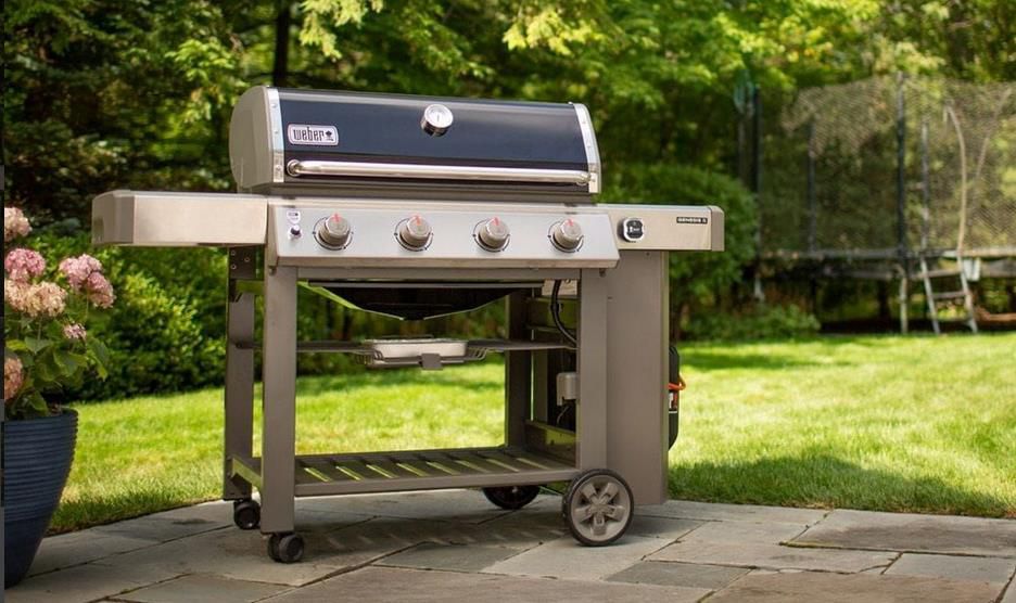 Weber Genesis II E 410 GBS Gasgrill mit 4 Brennern, 14,07 kW für 899€ (statt 1.129€)