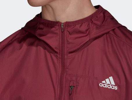 adidas Herren Runningjacke Own The Run in Rot für 37,44€ (statt 46€) M, L & XL