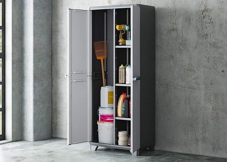 Keter Linear Kunststoffschrank / Besenschrank 68 x 39 x 173 cm für 68,49€ (statt 90€)