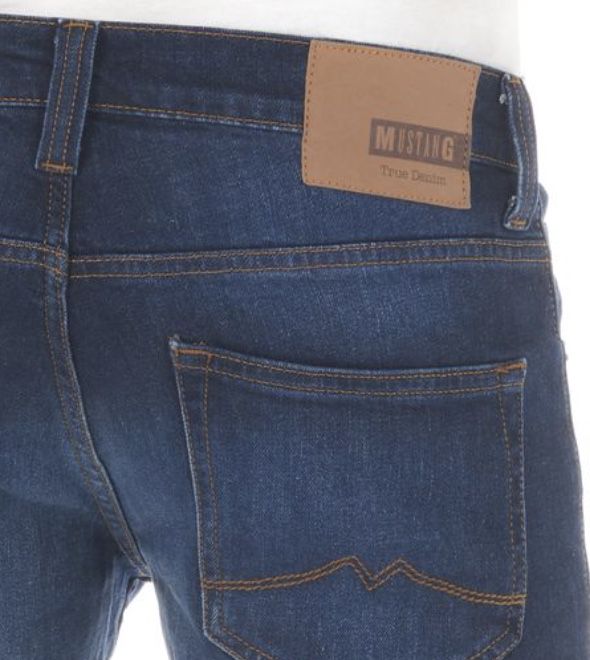 Mustang Herren Jeans Oregon Bootcut in verschiedenen Farben für je 49,95€ (statt 59€)