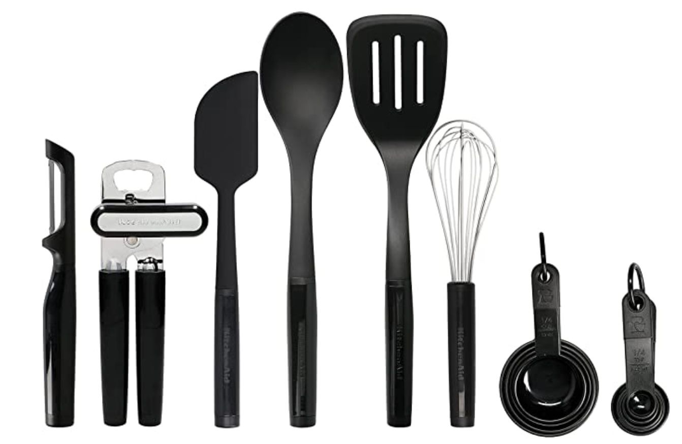 KitchenAid Basters Utensilien Set mit 15 Teilen für 30,76€ (statt 40€)