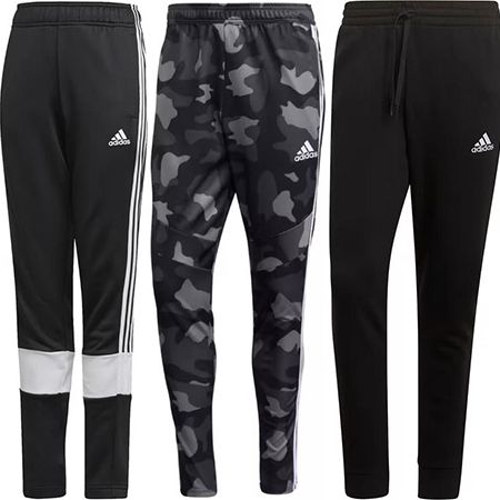 adidas Jogginghosen in Restgrößen + 15% Extra Rabatt   z.B. adidas 3 Stripe Tiro AOP für 20,96€ (statt 30€)