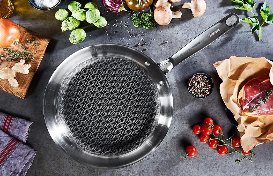 Tefal Eternal Mesh Bratpfanne 28 cm mit Mesh Beschichtung für 49,99€ (statt 64€)