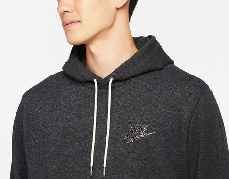 Nike Sportswear Sport Essentials+ Hoodie in Grau oder Schwarz für 35,99€ (statt 51€)