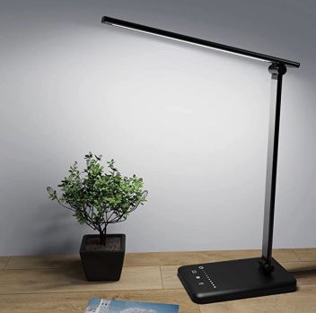 Somerick LED Schreibtischlampe mit 5 Stufen & Helligkeiten für 11,99€ (statt 20€)   Prime