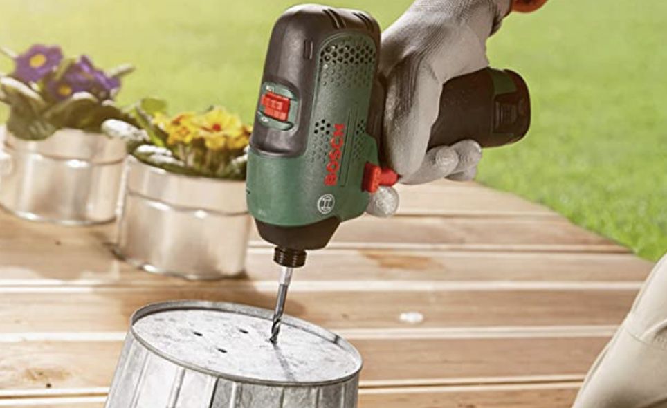 Bosch EasyImpactDrive 12   12V Drehschlagschrauber inkl. Akku für 70€ (statt 91€)