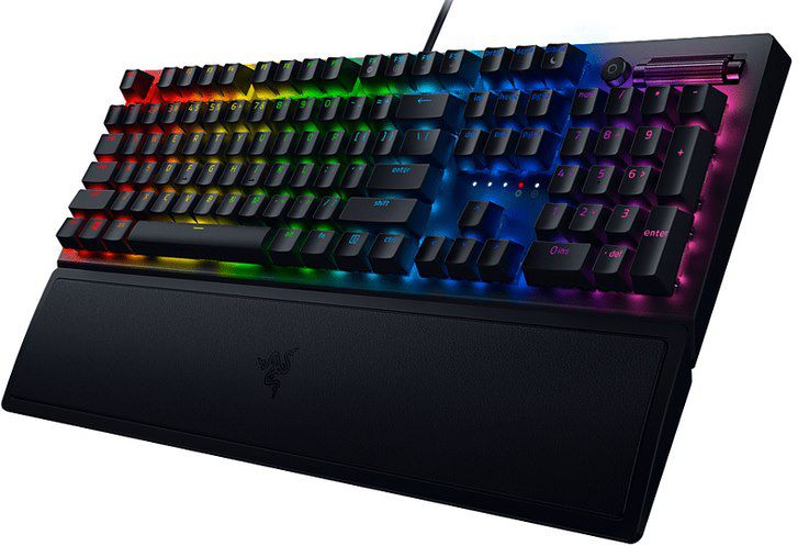 Razer BlackWidow V3 mechanische RGB Tastatur für 69€ (statt 80€)