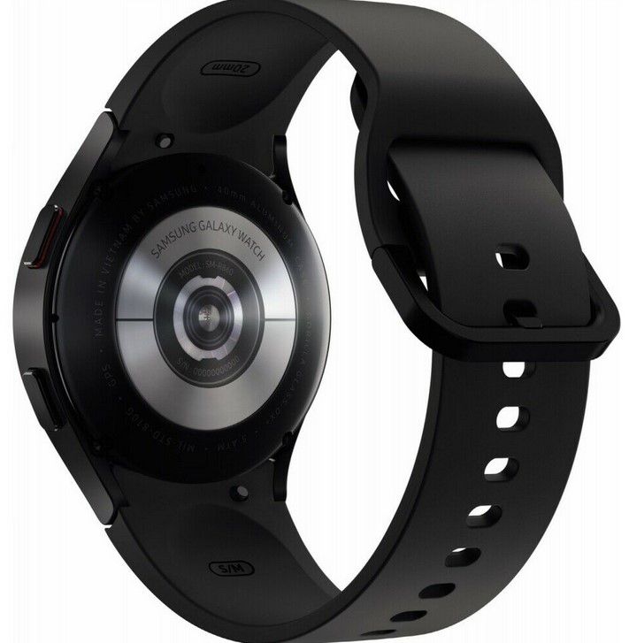 B Ware: Samsung Galaxy Watch4 Aluminium GPS 40mm für 111,51€ (statt neu 138€)