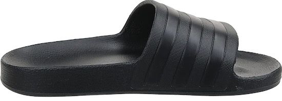 adidas Adilette Aqua Badelatsche in Schwarz ab 9,99€ (statt 17€)   39, 40,5, 42, 44,5
