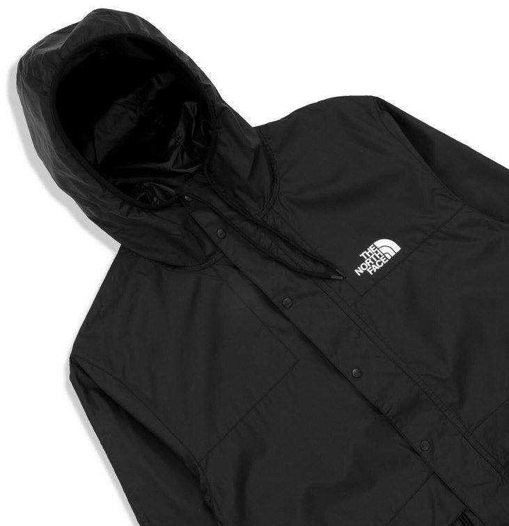 The North Face 1985 Seasonal Mountain Jacke in Schwarz für 50€ (statt 70€)