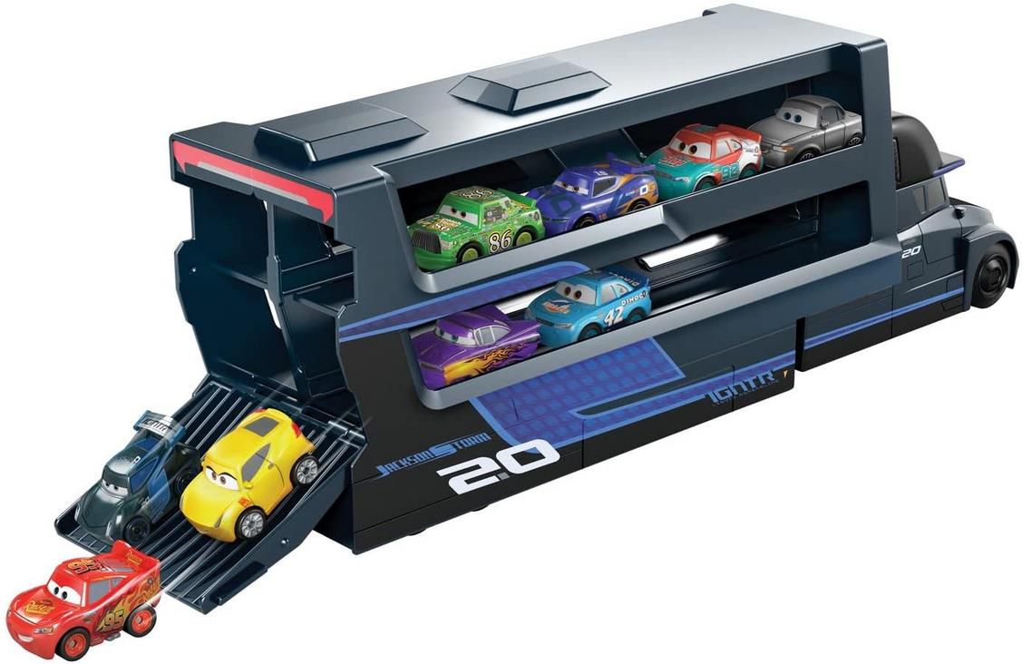 Disney Pixar Cars GNW35   Mini Racer Transporter mit Mini Fahrzeug für 10,61€ (statt 23€)   Prime