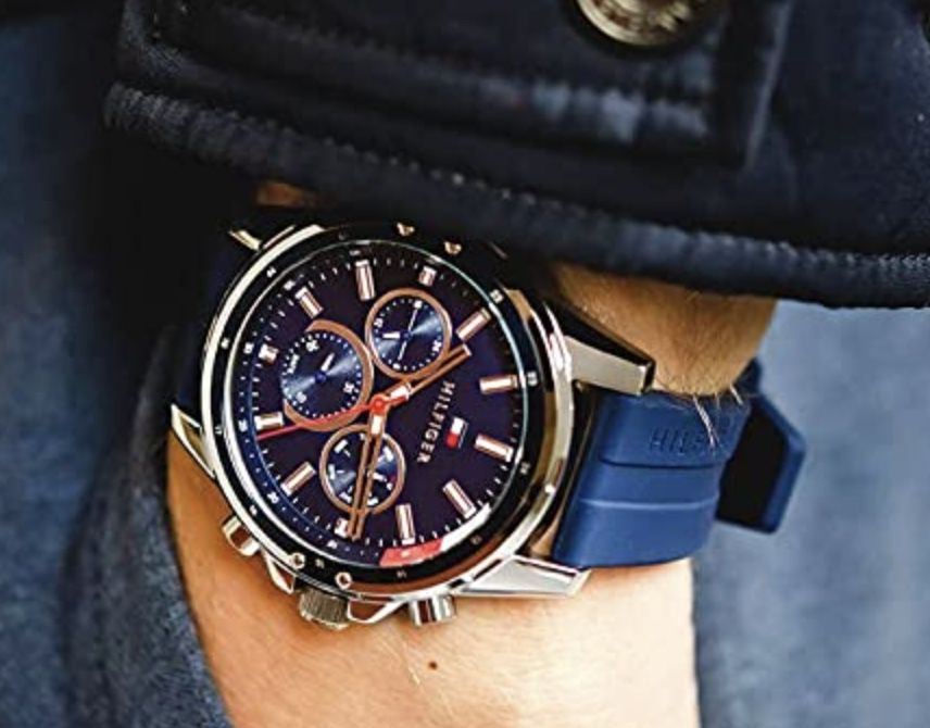 Tommy Hilfiger Mason Herren Analog Quarzuhr mit Silikon Armband für 96,90€ (statt 113€)