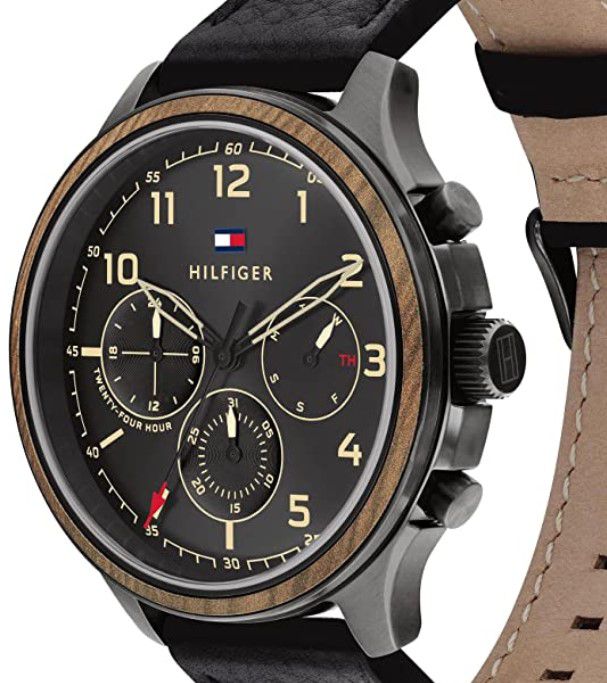 Tommy Hilfiger 1791854 Herren Analog Quarz Uhr mit Leder Armband  für 116€ (statt 135€)