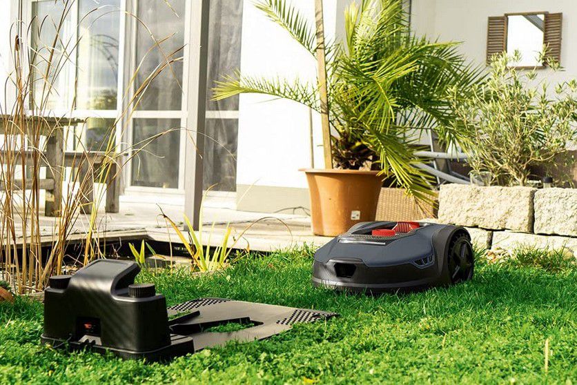 Practixx PX RRM 500Wi Mähroboter 600m² Schnittbreite 18cm   App mit Regensensor für 399€ (statt 449€)