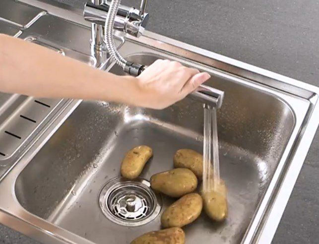 Blanco LINUS S Küchenarmatur mit herausziehbarem Auslauf in Anthrazit Grau für 151,99€ (statt 191€)