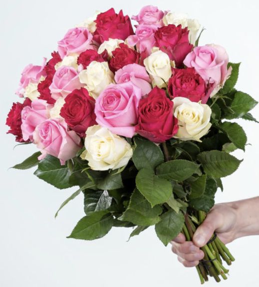Blume2000: 30 Rosen für 12,99€ inkl. Versand (statt 26€)   Neukunden