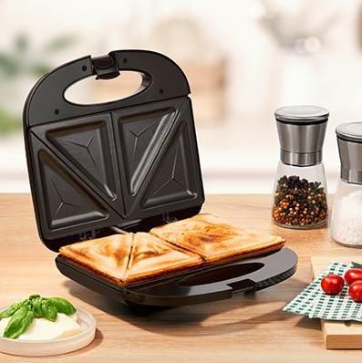 Deski Sandwich Toaster mit 750 W, antihaftbeschichtet für 3,99€! (statt 18€)
