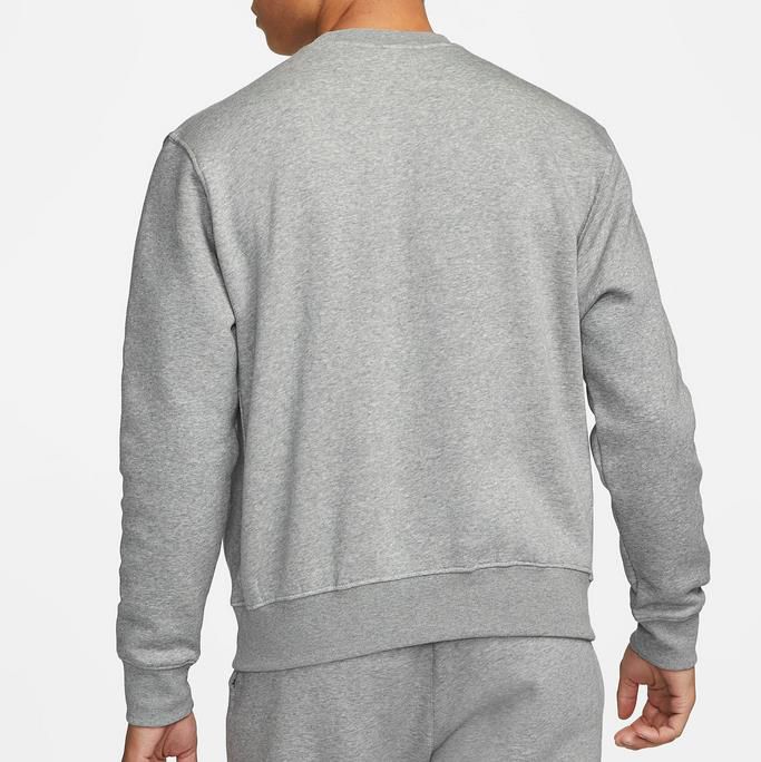 Nike Sportswear Herren Fleece Sweatshirt für 34,97€ (statt 50€)