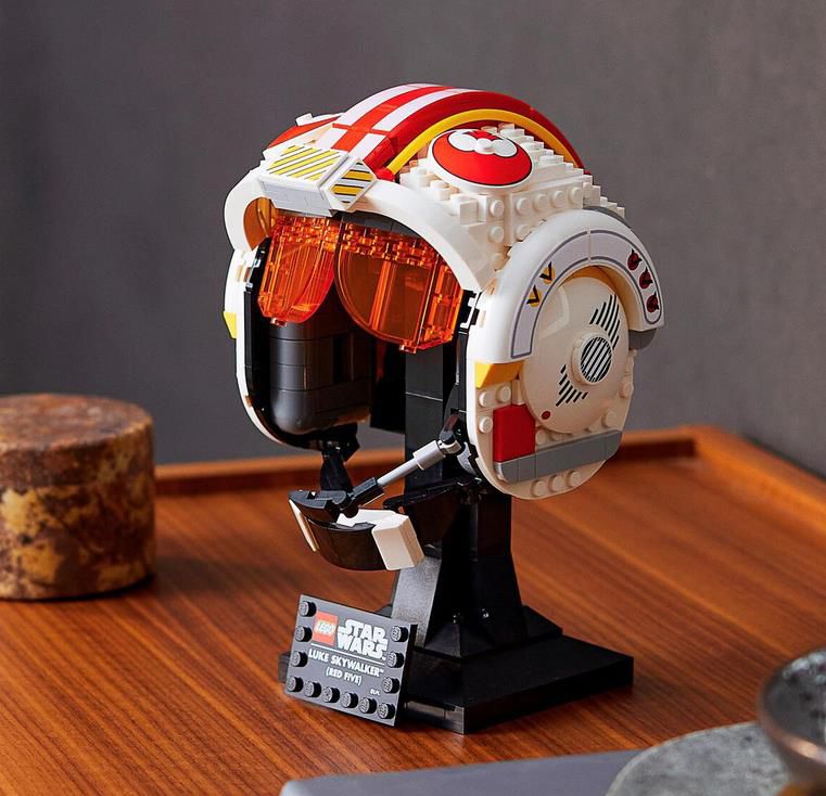 LEGO 75327 Star Wars Helm von Luke Skywalker ab 40,92€ (statt 45€)