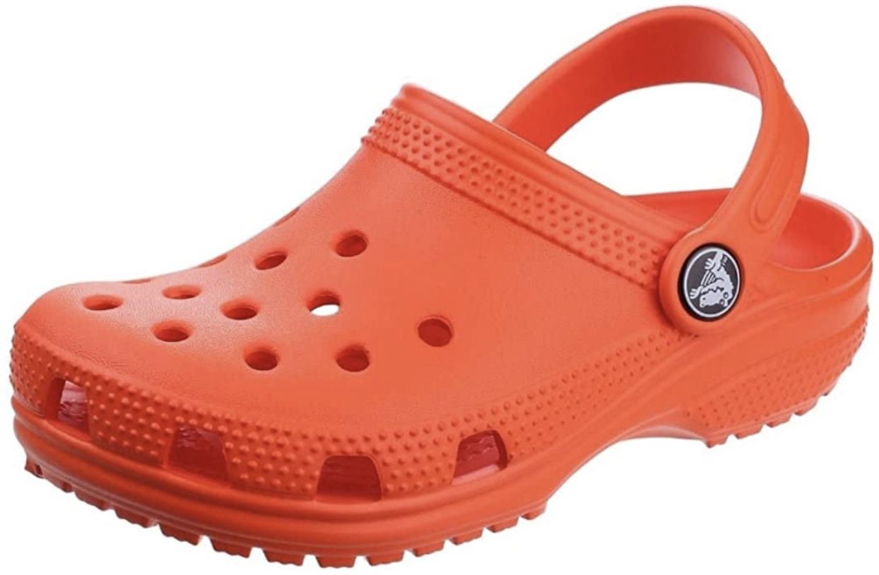 Crocs Unisex Kinder Classic K Clogs in Tangerine für 10,99€ (statt 17€)   Prime