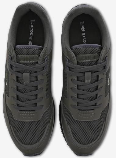 Lacoste Partner Piste Herren Sneaker in Oliv oder Weiß für 76,49€ (statt 90€)